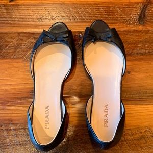Prada black flats with bow size 41 in excellent shape.